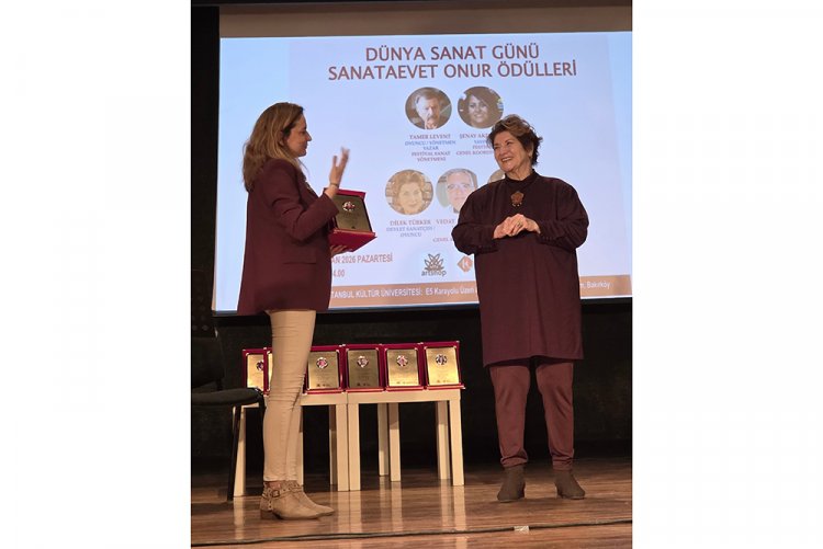 “İpek Yolu Festivali ve Dünya Sanat Günü Sanataevet Onur Ödülleri”